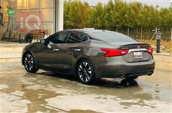 Nissan Maxima
